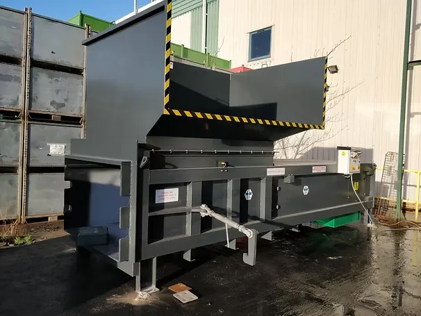 [30.0010] WSC-3000 Static Compactor